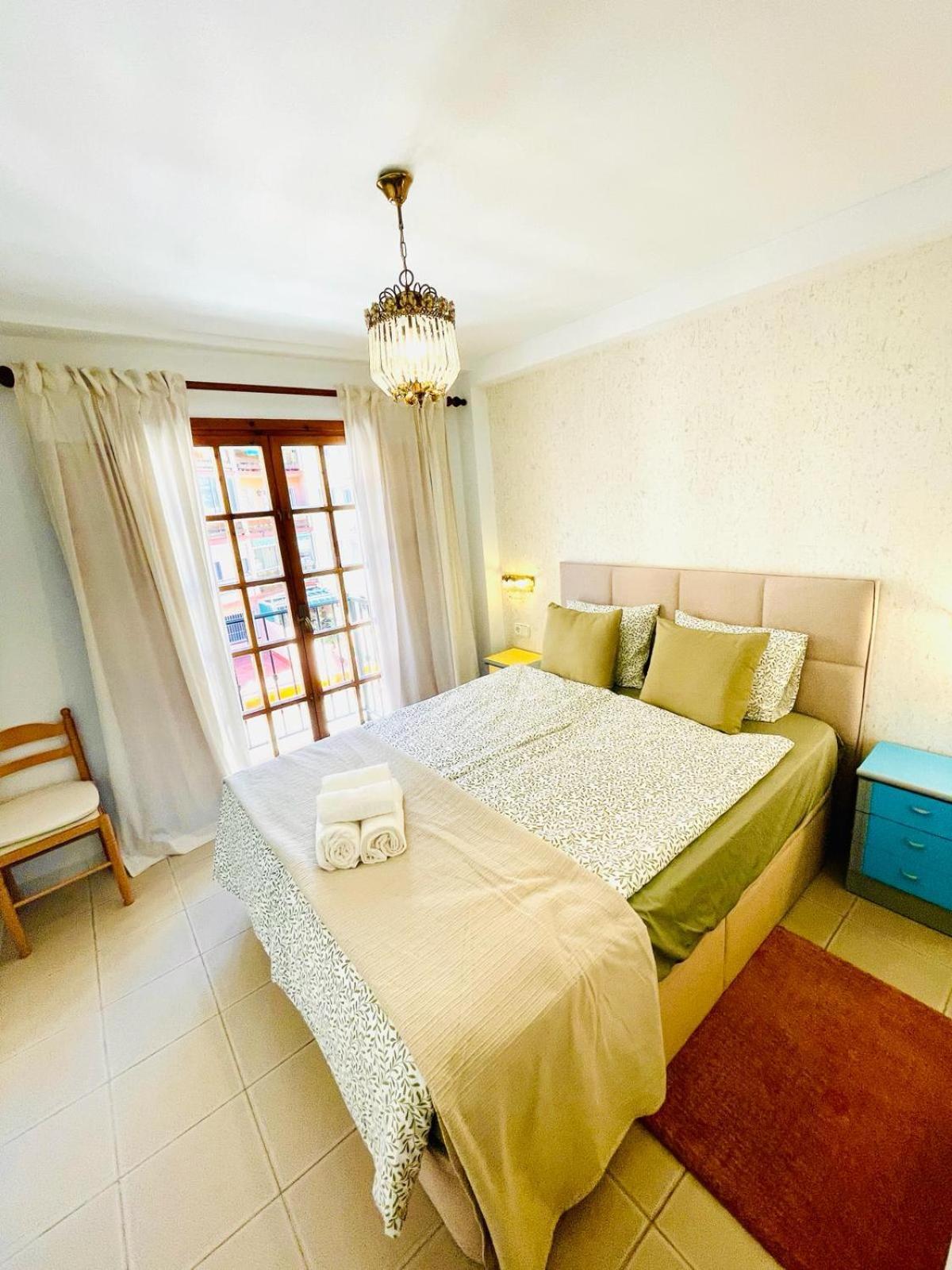 Apartamento Centro Torremolinos Con Solarium Luaran gambar