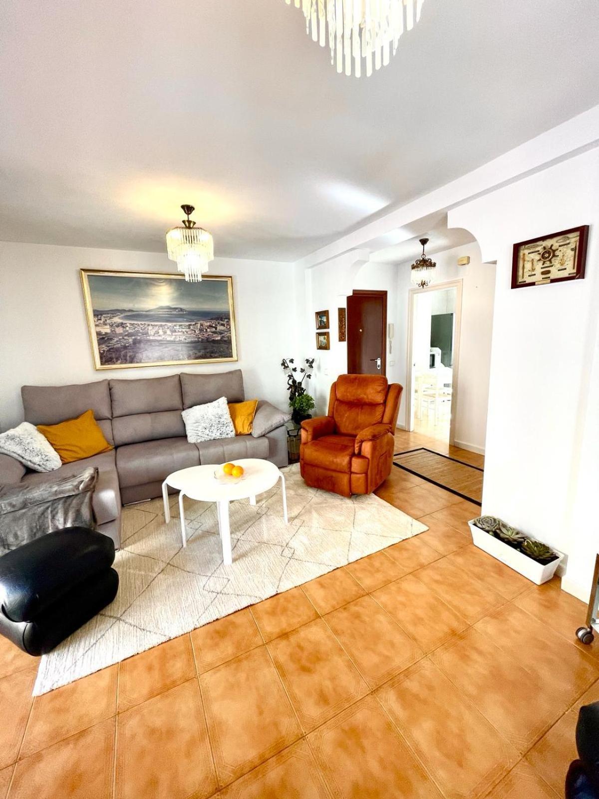 Apartamento Centro Torremolinos Con Solarium Luaran gambar